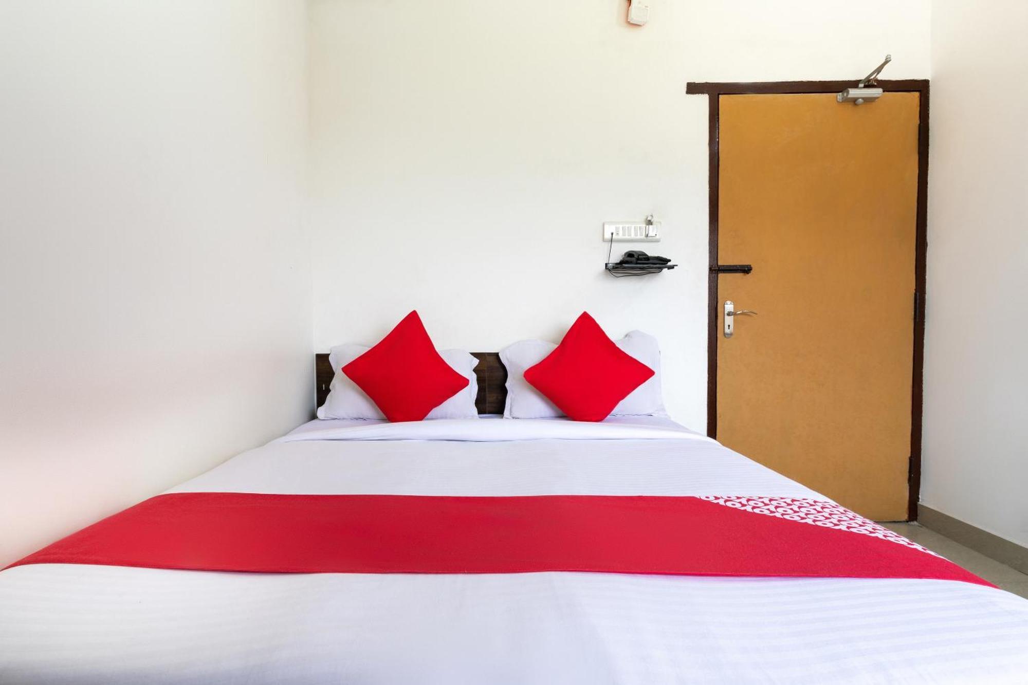 Oyo Splenor Inn Kammasandra Eksteriør billede